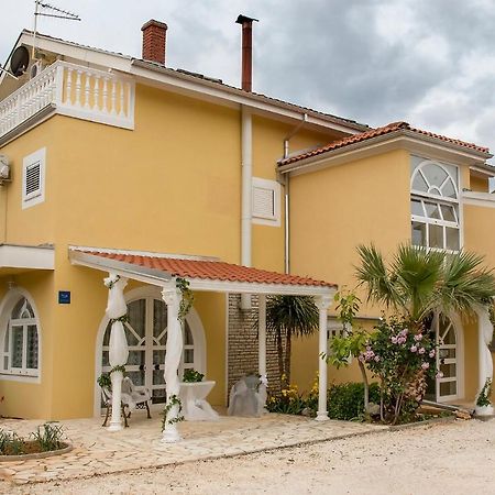 Apartments Villa Broca Brodarica  Εξωτερικό φωτογραφία