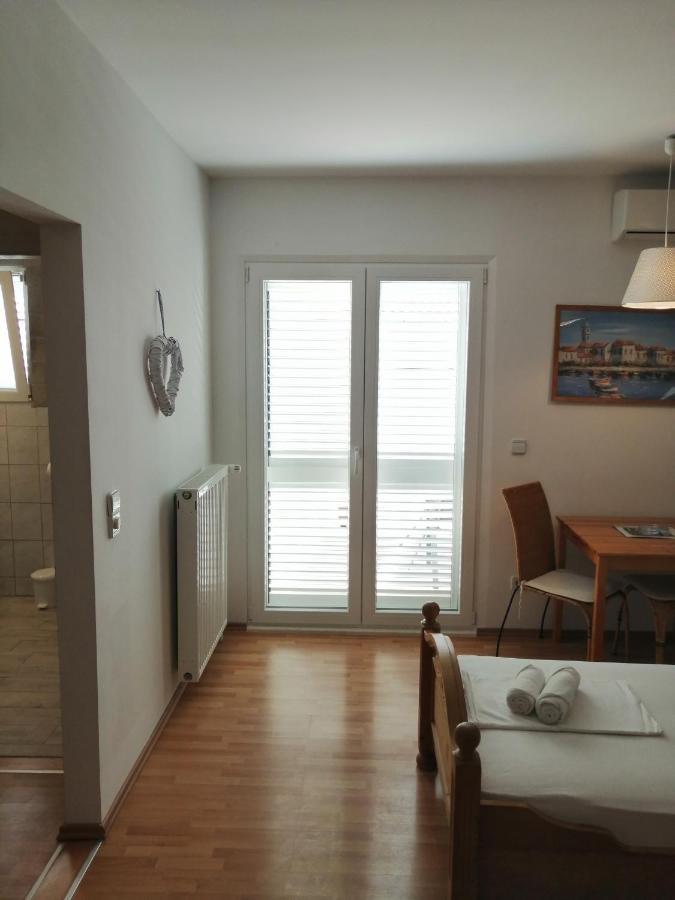 Apartments Villa Broca Brodarica  Εξωτερικό φωτογραφία